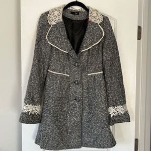 Ryu coat jacket size small